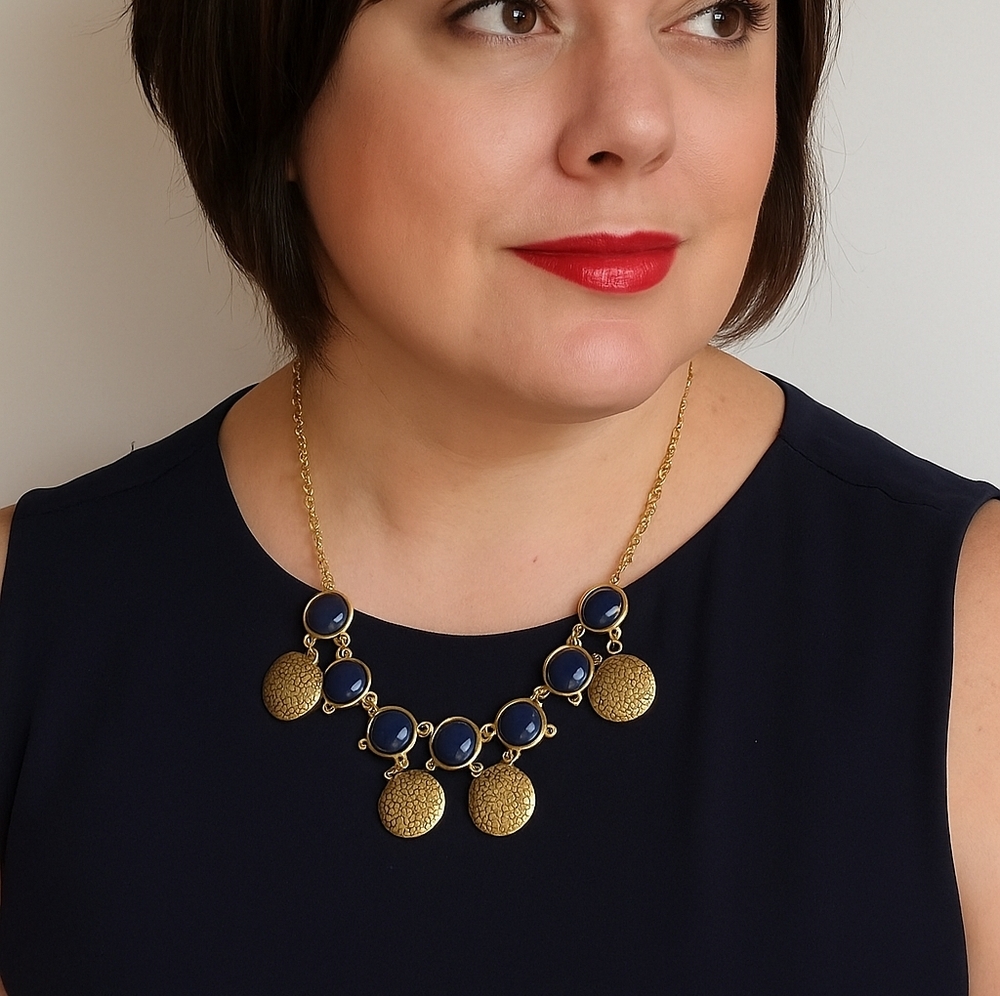 Vintage Signed‎ Liz Claiborne Fashion Necklace